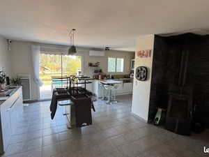 Maison 3 chambres+bureau et garage de plain-pied