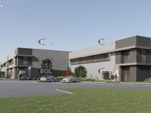 Local d'activité 4 440 m²