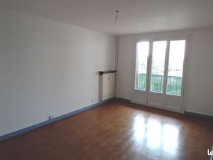 T2 Valence grand balcon sud parking privé