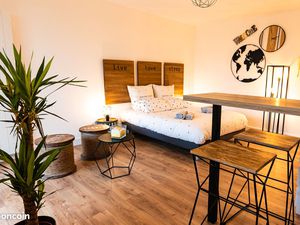 Studio 25m2 meuble dans residence ultra securisée