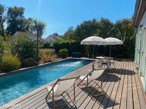 Villa 'Coup de cœur' T6/T7 avec piscine 11m  jardin paysagé et volumes exceptionnels - Pes