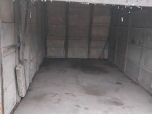 Garage à louer