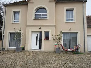 Maison contemporaine 142 m² – Pontoise – Gare à pied – DPE A