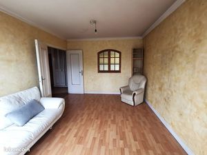 Appartement 3 pièces 10086 m²