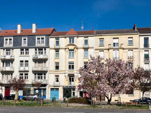 Appartement lumineux 95 m² refait à neuf - Balcon