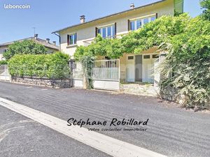 Maison 8 pièces 150 m²