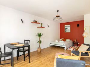 ◊ Grand Studio Meublé – Quartier Sainte-Blandine (Lyon 2) – Bail Mobilité