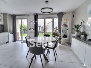 Maison 4 pièces 77 m²