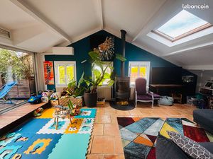 Grand T3 centre ville terrasse + parking