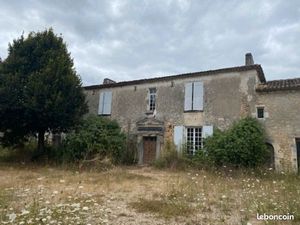 Maison 6 pièces 232 m²