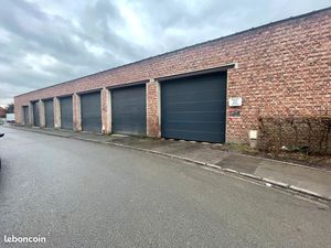 Entrepôt Hangar Local Box Stockage à loué 120m2 sécurisée privée