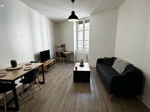 Oullins Centre T2 40m2 meublé 870