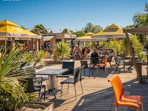 LOCATION-GERANCE ESTIVALE Bar - Snack-Restaurant