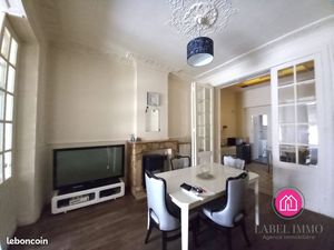 Immeuble 258 m² Waziers