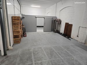 Local chambre froide 75 m²