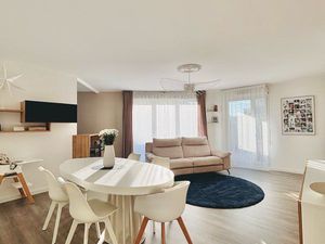 T4 de 92m2- jardin - terrasse 146m2-Gatines