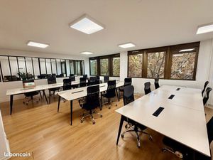 Bureaux 1 440 m²