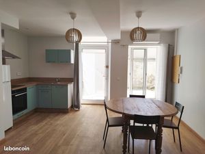 Appartement T2 en RDC  rénové et meublé – centre-ville