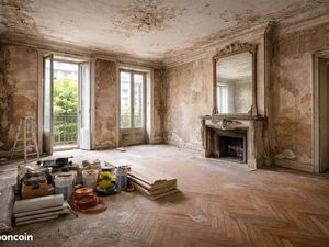 Appartement à rénover intégralement 45m² T2