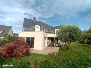 Maison 7 pièces 223 m²