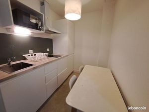 Studio 1 pièce 19 m²