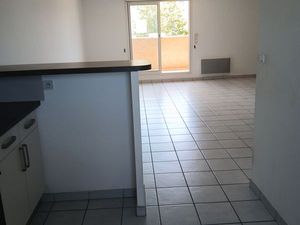 Perpignan -CLOS BANET-1er ét.(sur 2) Grd. F3 -77 m2 +Terrasse+ Cellier intérieur + Parking