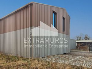 Local 225 m² Gleizé