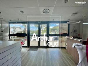 Local commercial 108 m²