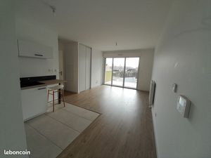 Appart T2 récent (41 53m²) avec parking couvert