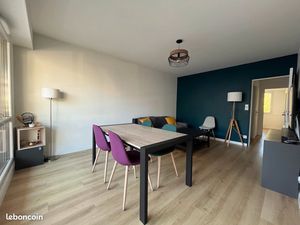 Appartement T4 rénové  3 chambres  quartier Mangin / Beaulieu  balcon  parking  cave  loca