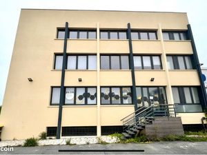 Belle immeuble commercial de 300 m2 env a MEAUX