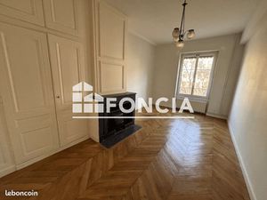 Appartement 3 pièces 100 m²