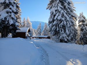 Grand Bungalow à la montagne