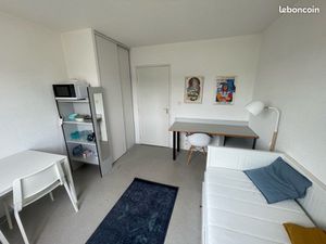 Loue studio chantrerie 17m2