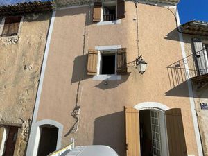 Maison à rénover quartier histrique Robion