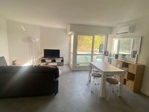 Studio 33m² avec balcon + piscine & tennis – Les Baux-de-Provence