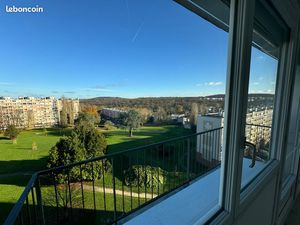 Appartement F5 82 m² – Dernier étage