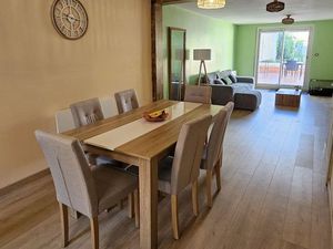 Maison meublée rénovée avec jardin 300 m² – Calme  proche centre – Saint-Dizier