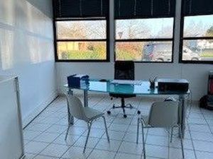 Location de bureau individuel sur Beaucouzé