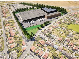 Local bureaux 4 768 m²