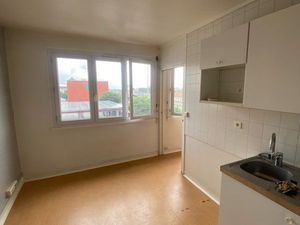 F1 24m2 24 Avenue de l’Union Soviétique