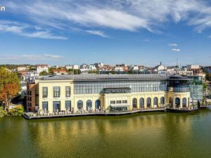 Boutique 93 m² ENGHIEN LES BAINS