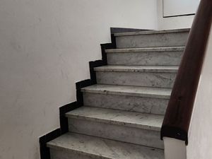 IMMEUBLE DE RAPPORT: 7 appartements loués + un garage + un jardin- IDEAL INVESTISSEUR