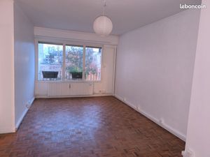 Grand studio lumineux