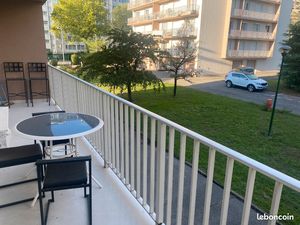 Dans parc avec parking T4 96m2 +terrasse