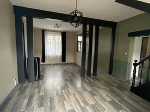 Maison de ville  5 chambres   bien rare sur le marché