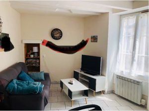 Bonnes Duplex 40m2 meublé avec petit jardinet