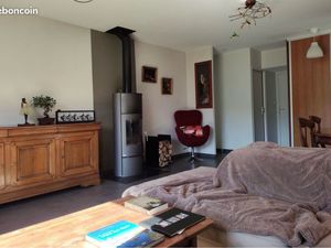 Maison meublé T5 - 151m2 - centre ville Monsegur