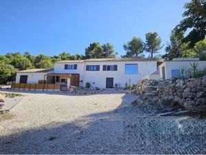 Villa maison dans la nature