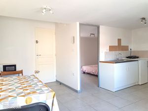 Appartement rénové centre ville